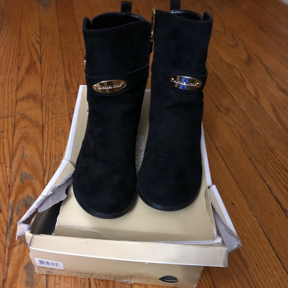 Black Michael Kors boots